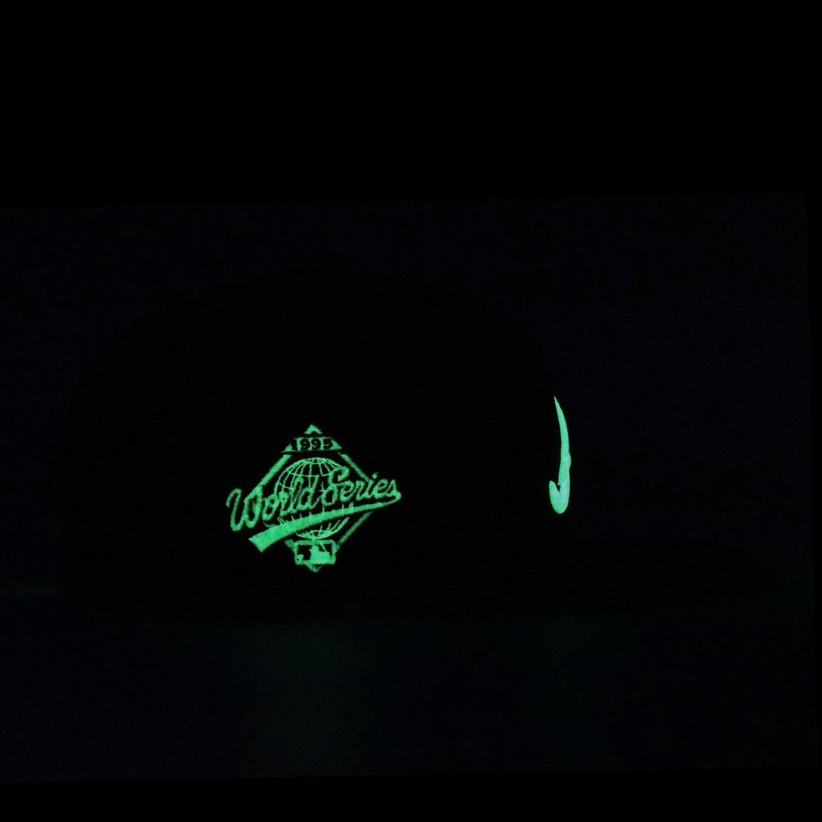 Atlanta Braves Black Glow in the Dark 1995 World Series New Era 59Fifty Fitted