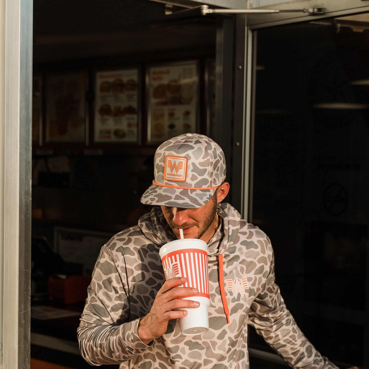 Performance Hoodie - WHATA - Classic Deer Camo