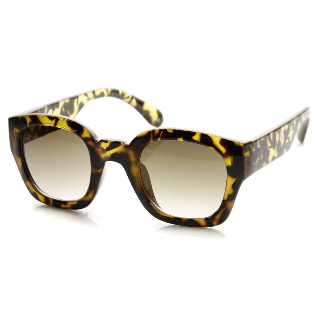 Retro Modern Bold Frame Block Horned Rim Sunglasses 9138
