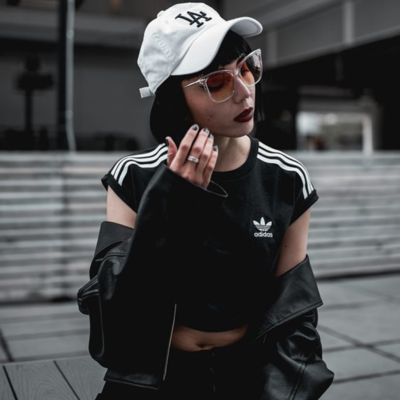 Oversize Retro 1950's Slim Cat Eye Gradient Lens Sunglasses A829