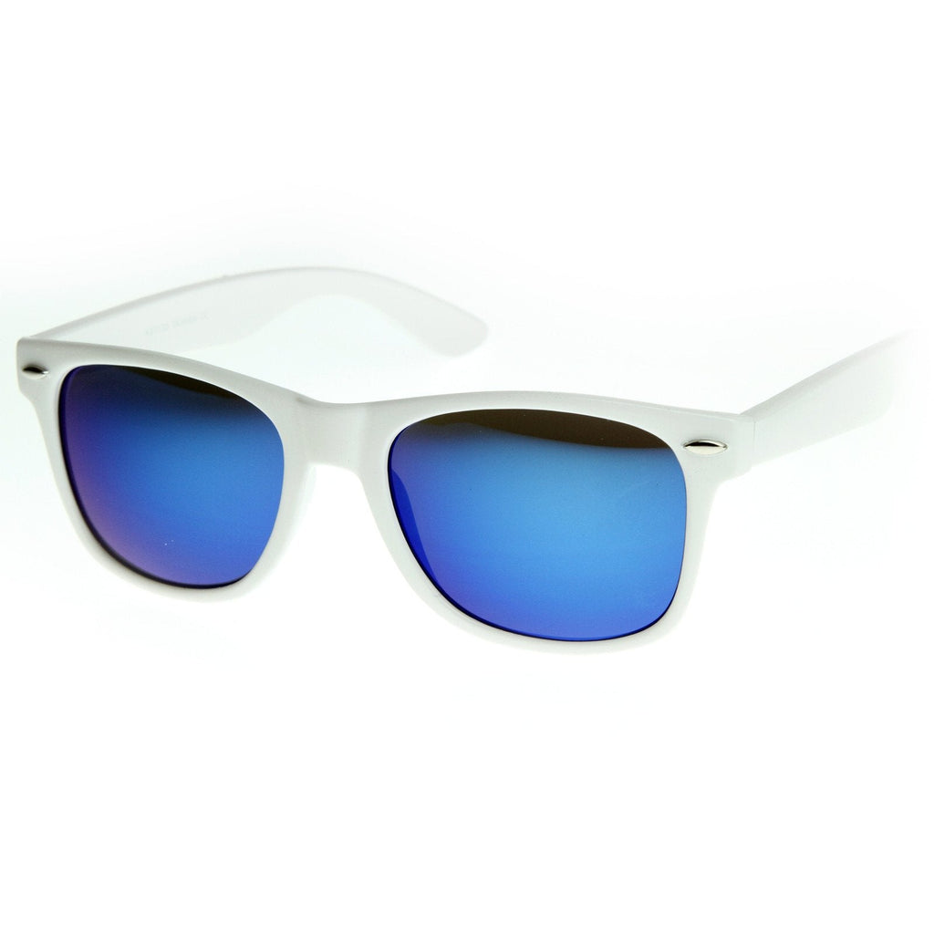 Retro Flash Mirrored Lens Horned Rim Sunglasses 8126