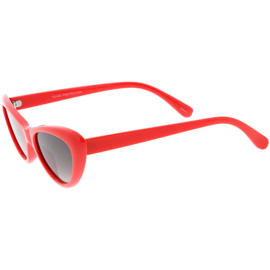 Small 1990's Retro Rounded Cat Eye Flat Lens Sunglasses C706
