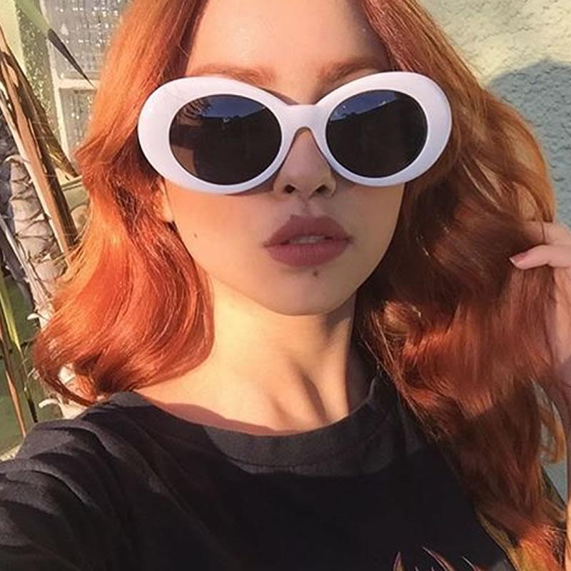 Women's Retro Disco Oval Clout Color Tone Lens Sunglasses 51mm C382