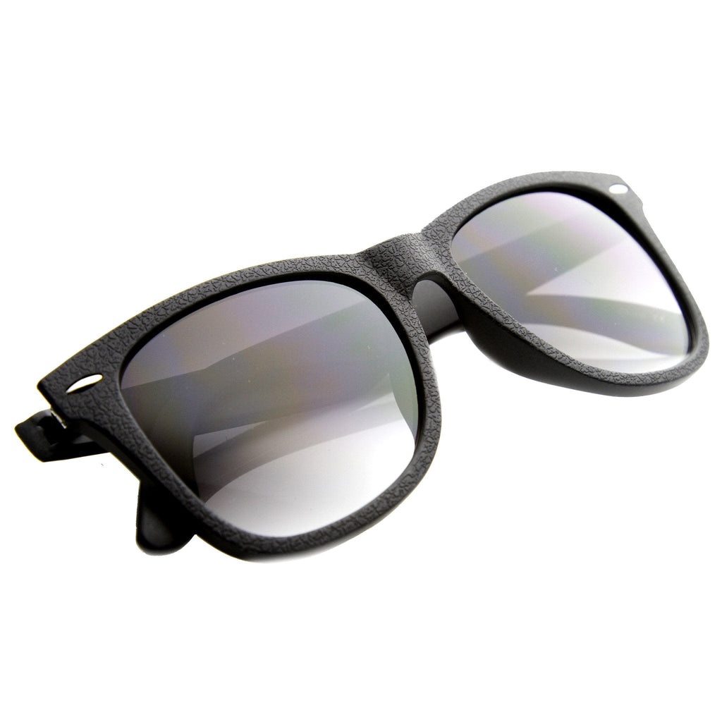 Retro Horned Rim Textured Frame Sunglasses 9684