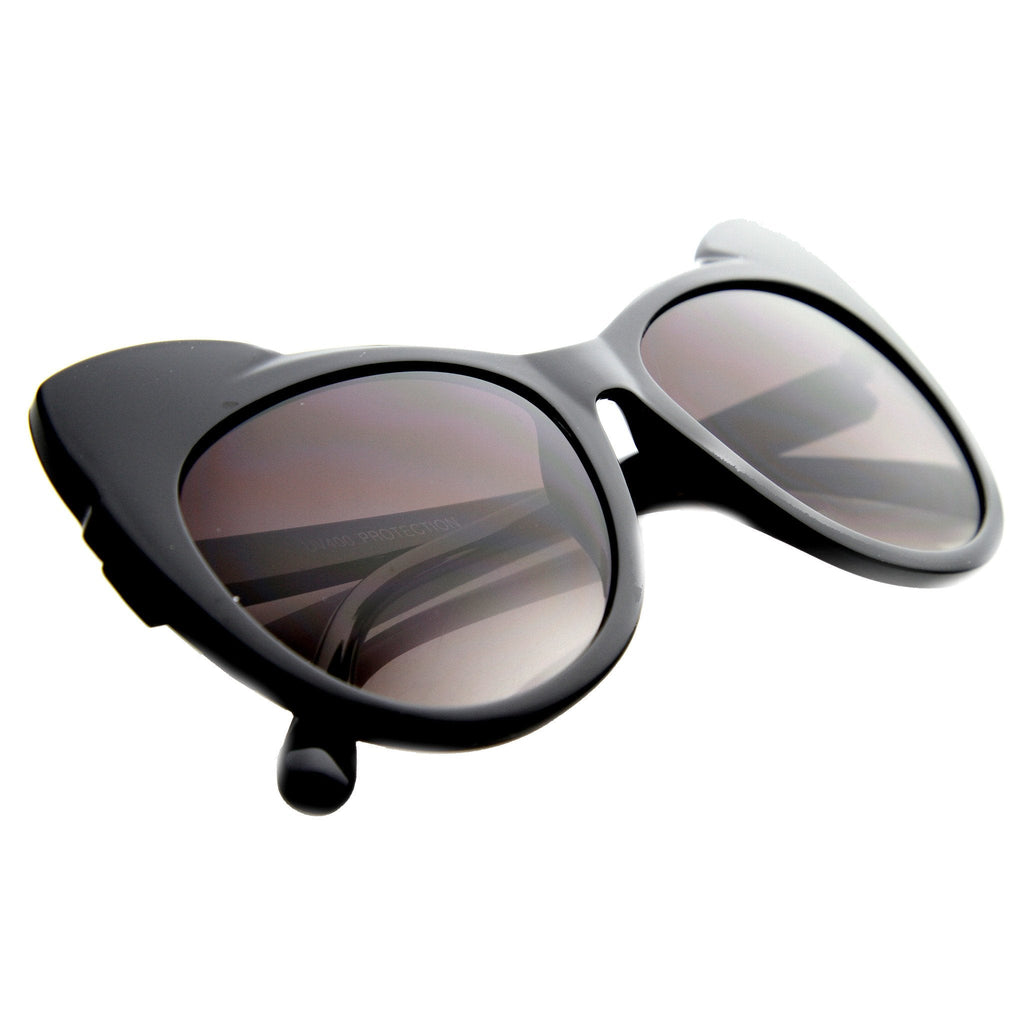 Women's Oversize Cat Eye Ear Tip Sunglasses 9692