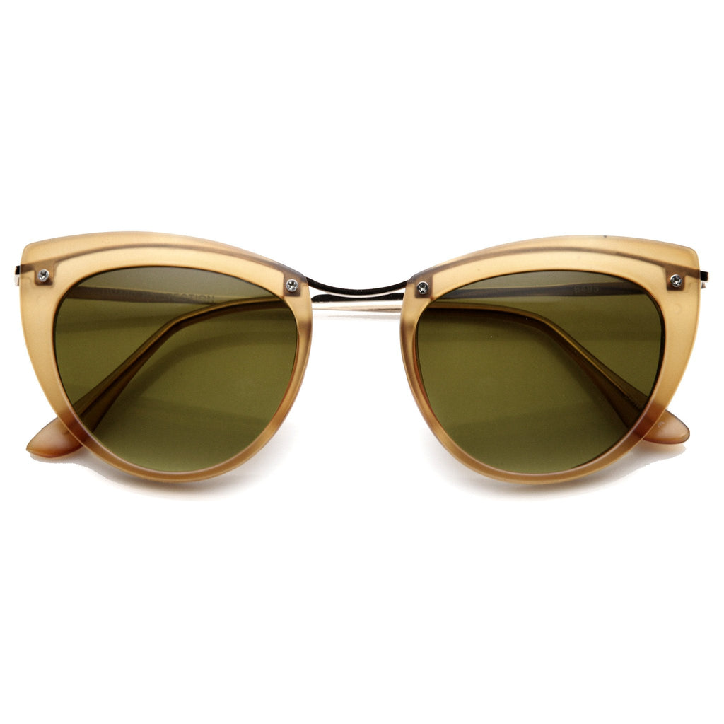 Women's Elegant Cat Eye Sunglasses With Metal Temples 9802