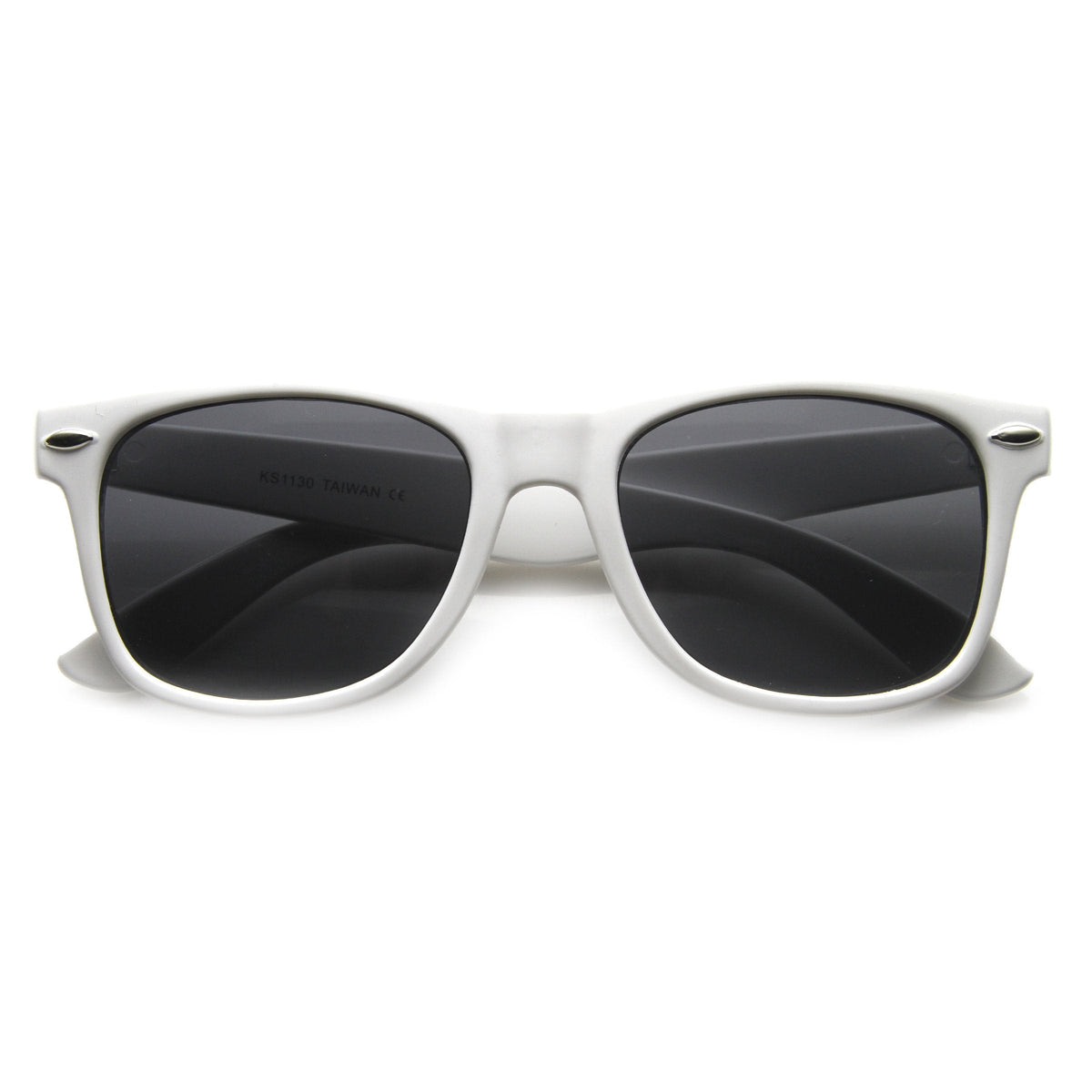 Standard Issue Classic Retro Horned Rim Sunglasses 8452