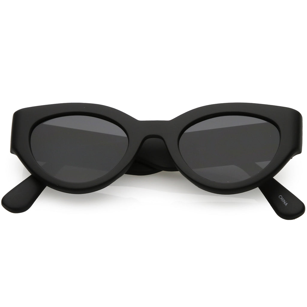 Retro Modern Bold Wide Frame Oval Sunglasses C543