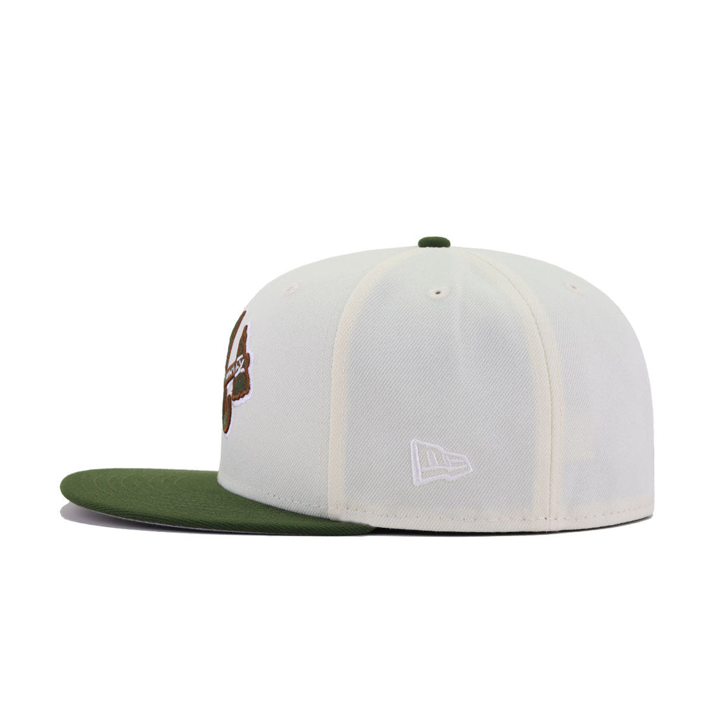 Atlanta Braves Chrome Rifle Green New Era 59Fifty Fitted