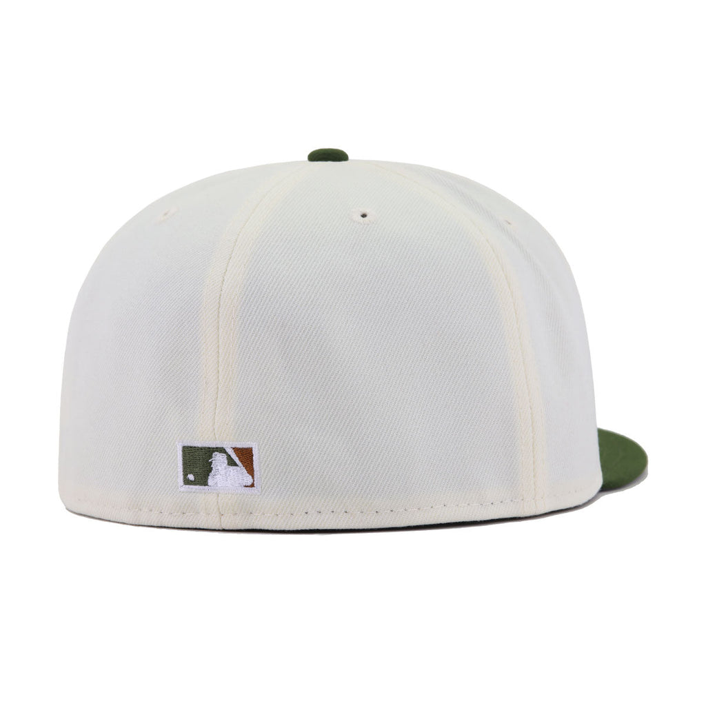 Atlanta Braves Chrome Rifle Green New Era 59Fifty Fitted