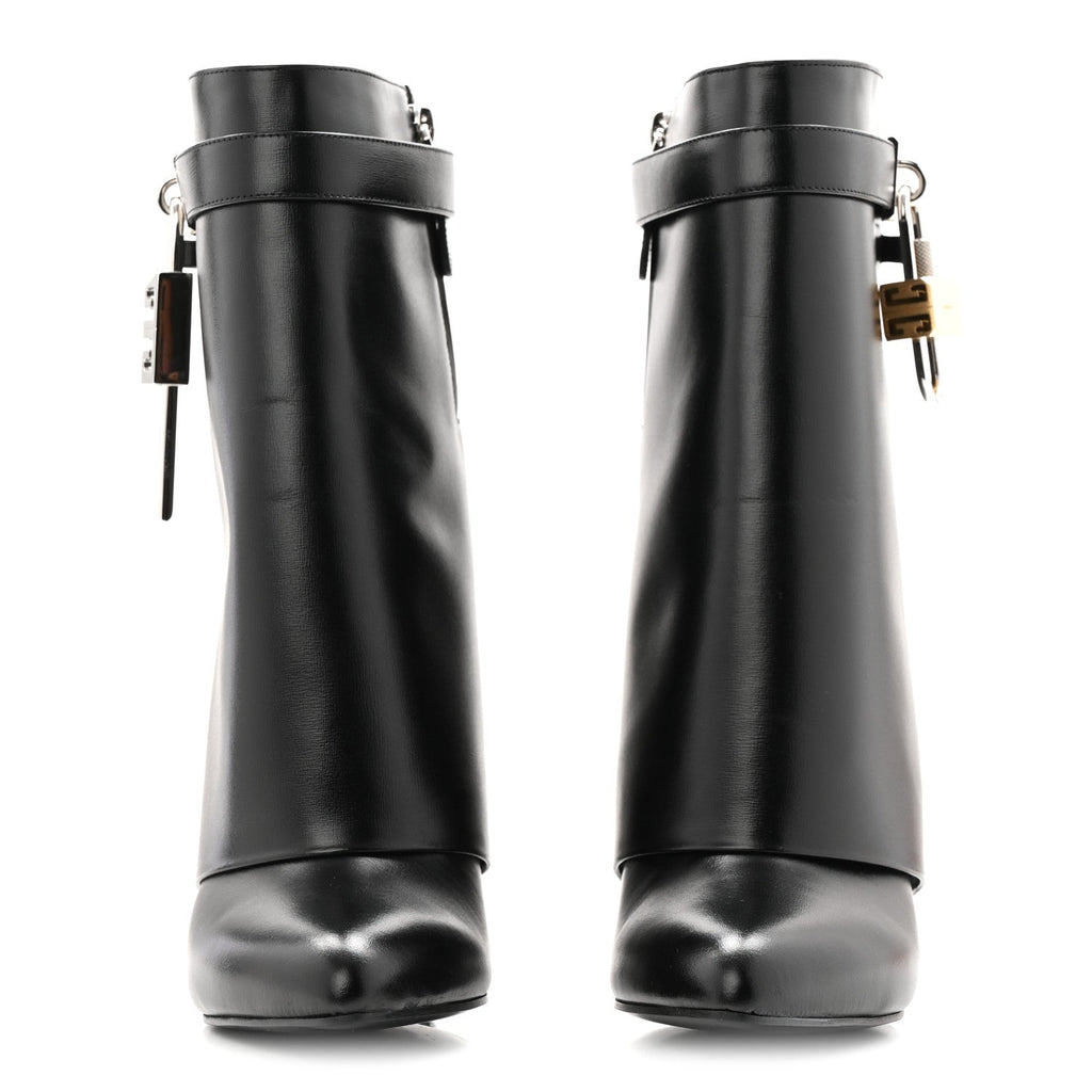 Calfskin Shark Lock Ankle Boots 40 Black