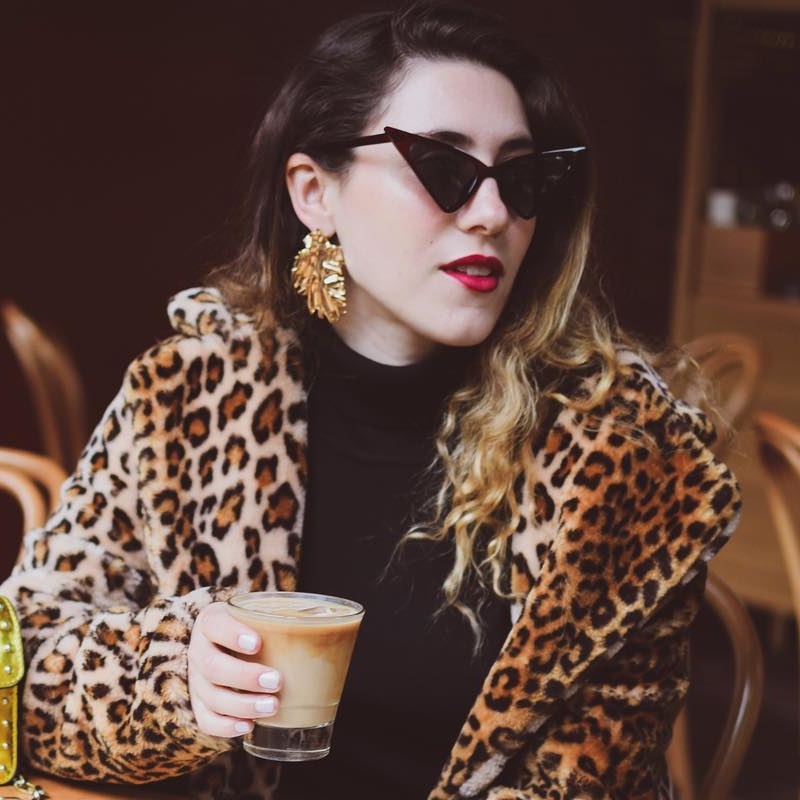 Women's Oversize Retro Modern High Pointed Cat Eye Sunglasses C745