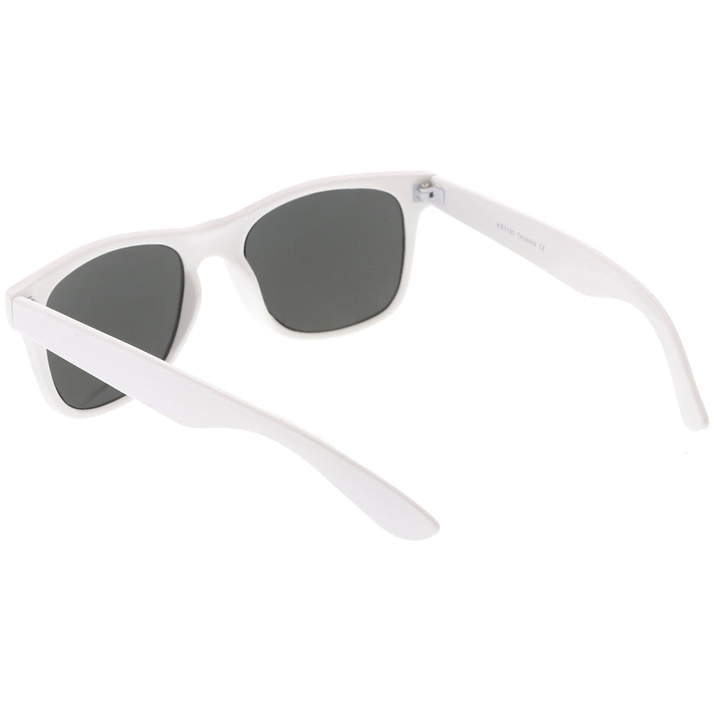 Large Classic Horned Rim Mirrored Lens Sunglasses C769