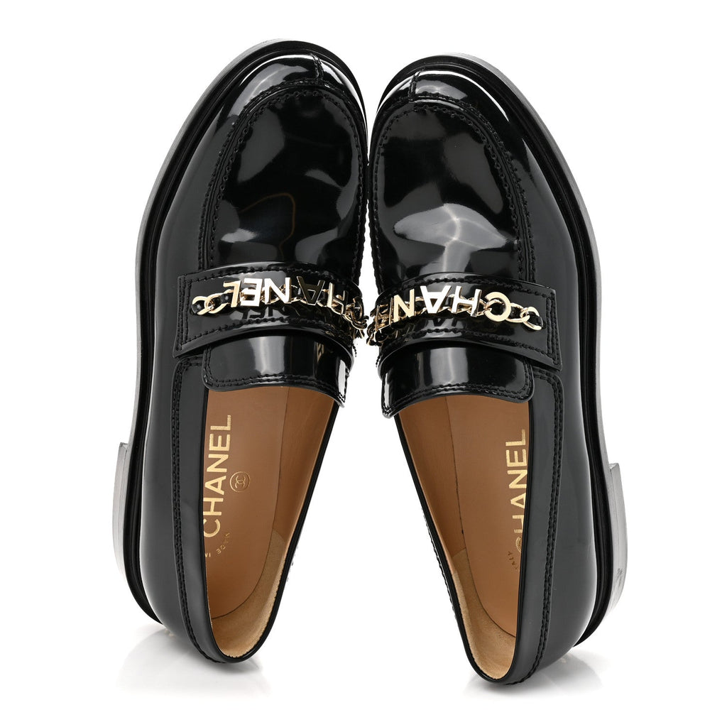 Shiny Calfskin Logo Loafers 39 Black