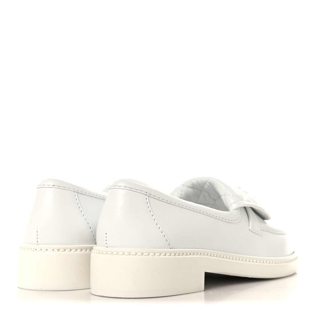 Crumpled Lambskin Quilted CC Turnlock Loafers 37 White