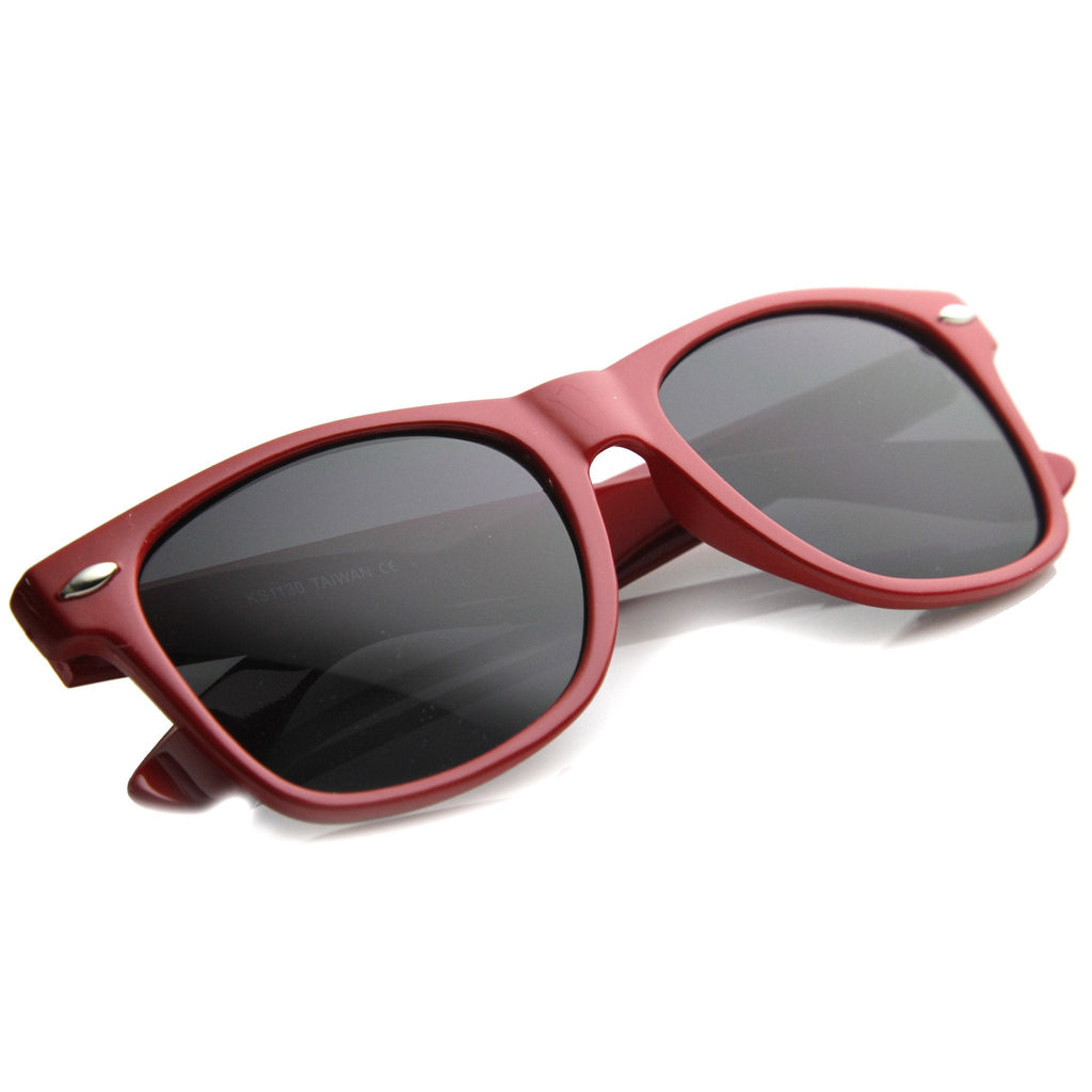 Retro Colorful Horned Rim Sunglasses 9879