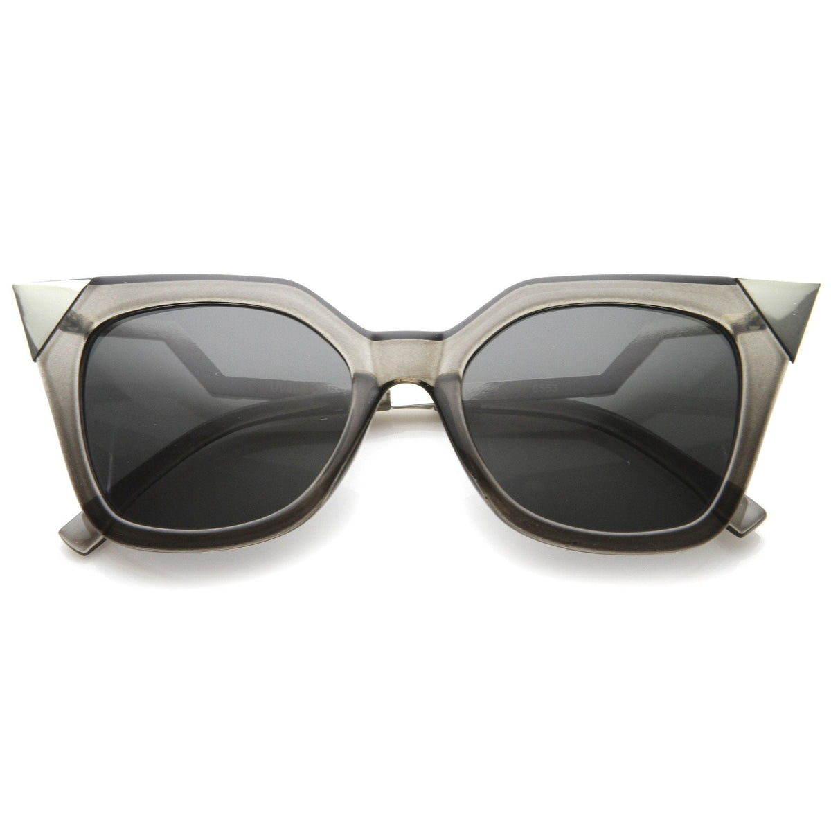 Modern Horn Rimmed Hot Tip Cat Eye Sunglasses A055