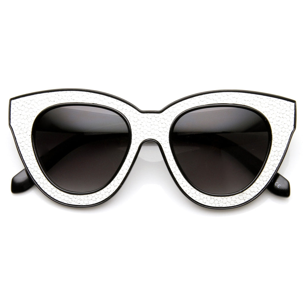 Womens Trendy Texture Block Cut Oversize Cat Eye Sunglasses 9284