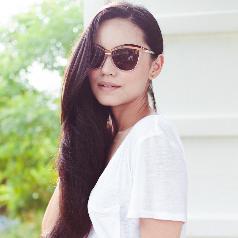 Retro 1970's Womens Oversize Eyebrow Cat Eye Sunglasses 9193