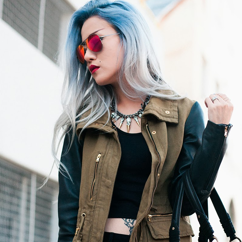 Premium Retro Flash Color Mirrored Lens Aviator Sunglasses