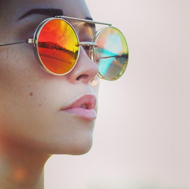 Retro Round Steampunk Mirrored Lens Flip Up Sunglasses