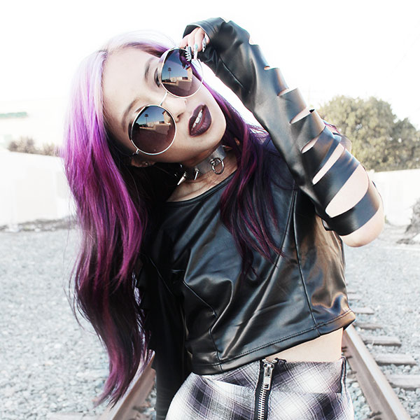 Oversize Eye Brow Designer Round Metal Sunglasses
