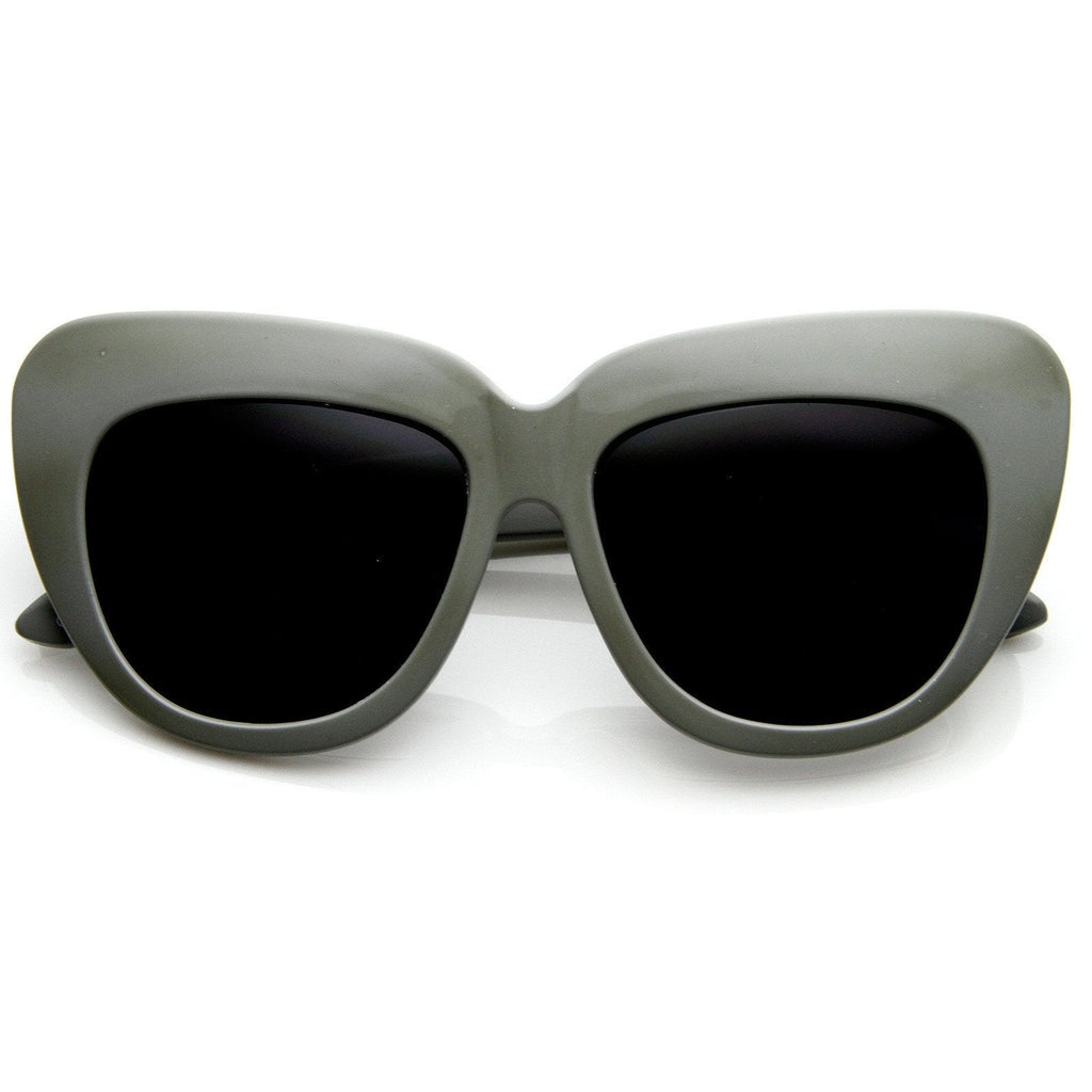 Designer Fashion Oversize Cat Eye Sunglasses 8300