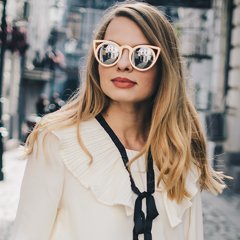 Women's Laser Cut Round Metal Mirrored Lens Sunglasses