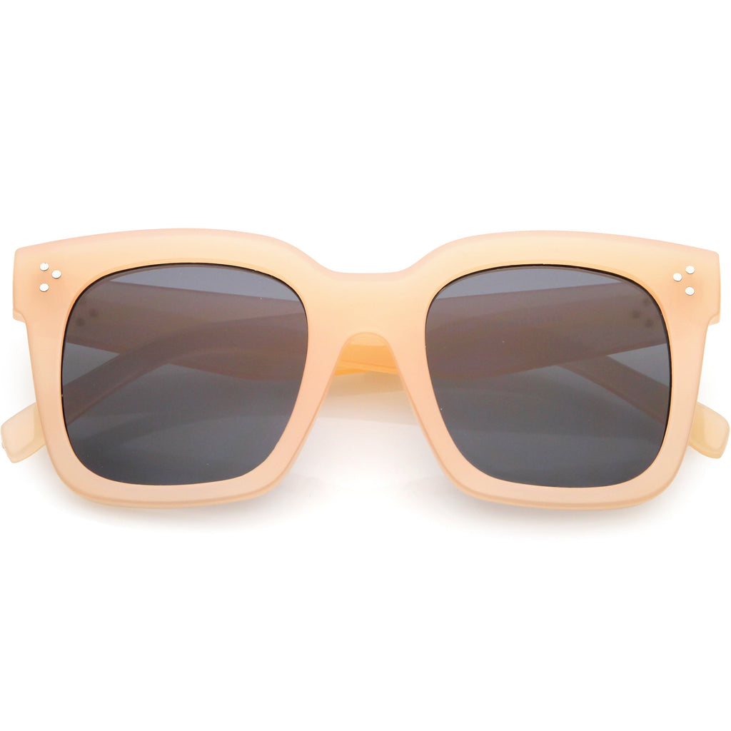 Bold Oversize Square Horned Rim Flat Lens Sunglasses A252