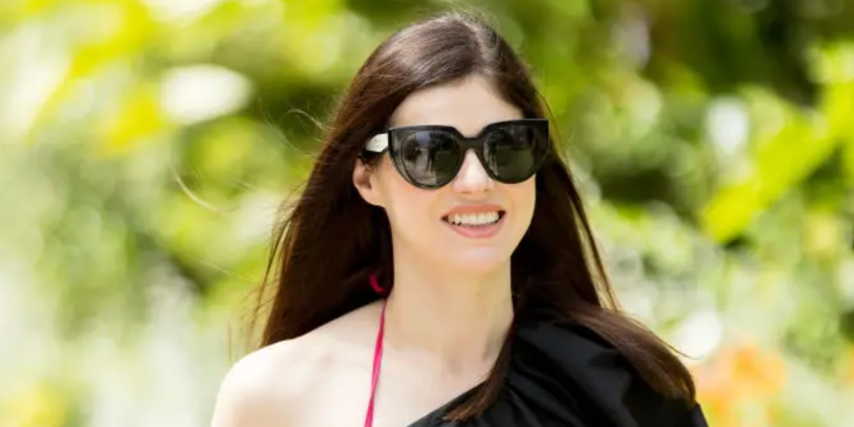 Prada PR 14WS 09Q5S0 - As Seen On Alexandra Daddario & Coleen Rooney