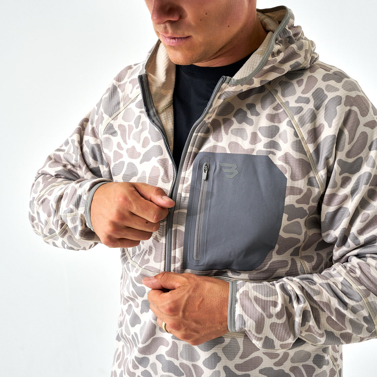 Blaze Tech - Quarter Zip - Classic Deer Camo