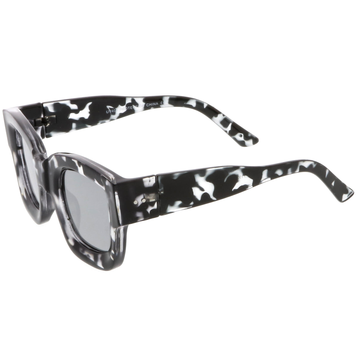 Women's Bold Horned Rim Mirrored Flat Lens Sunglasses C274