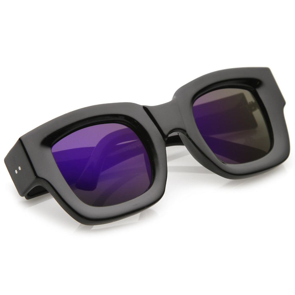Women's Bold Horned Rim Mirrored Flat Lens Sunglasses C274
