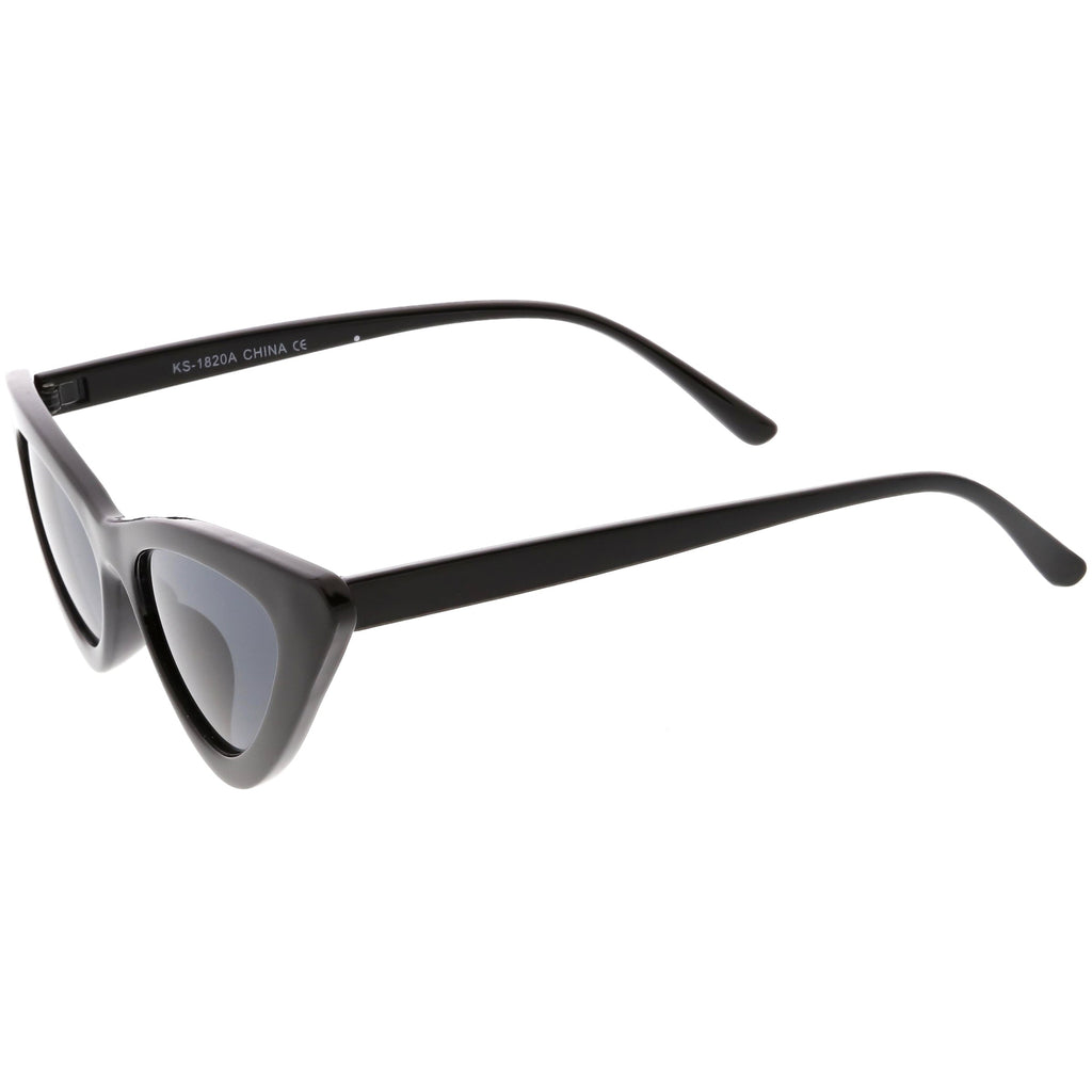 Women's Narrow 1990's Retro Flat Lens Cat Eye Sunglasses C523