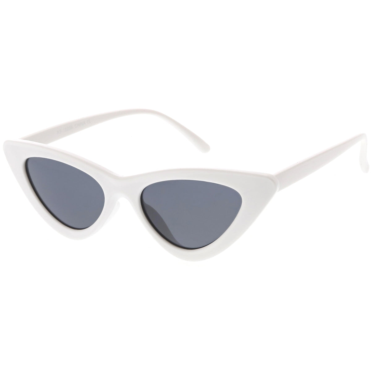 Women's Narrow 1990's Retro Flat Lens Cat Eye Sunglasses C523