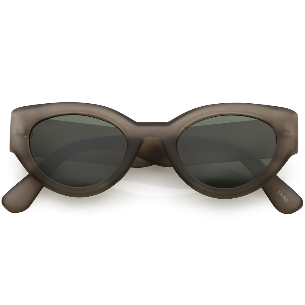 Retro Modern Bold Wide Frame Oval Sunglasses C543