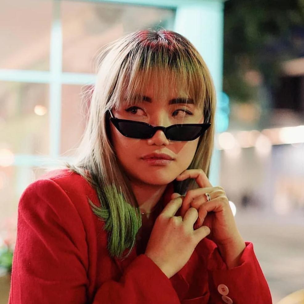 Women's 90's Thin Retro Pointed Cat Eye Sunglasses C571