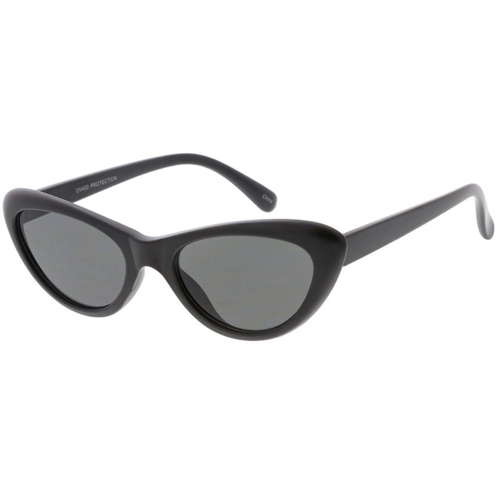 Small 1990's Retro Rounded Cat Eye Flat Lens Sunglasses C706