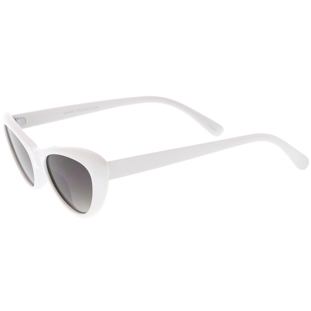 Small 1990's Retro Rounded Cat Eye Flat Lens Sunglasses C706