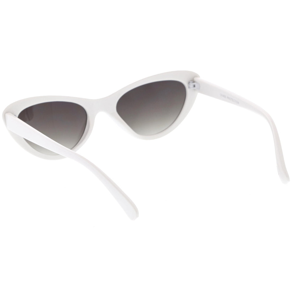 Small 1990's Retro Rounded Cat Eye Flat Lens Sunglasses C706