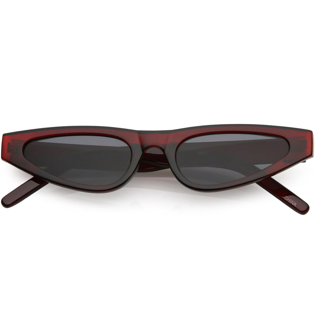 Women's Small Retro Angled Thick Frame Cat Eye Sunglasses C952