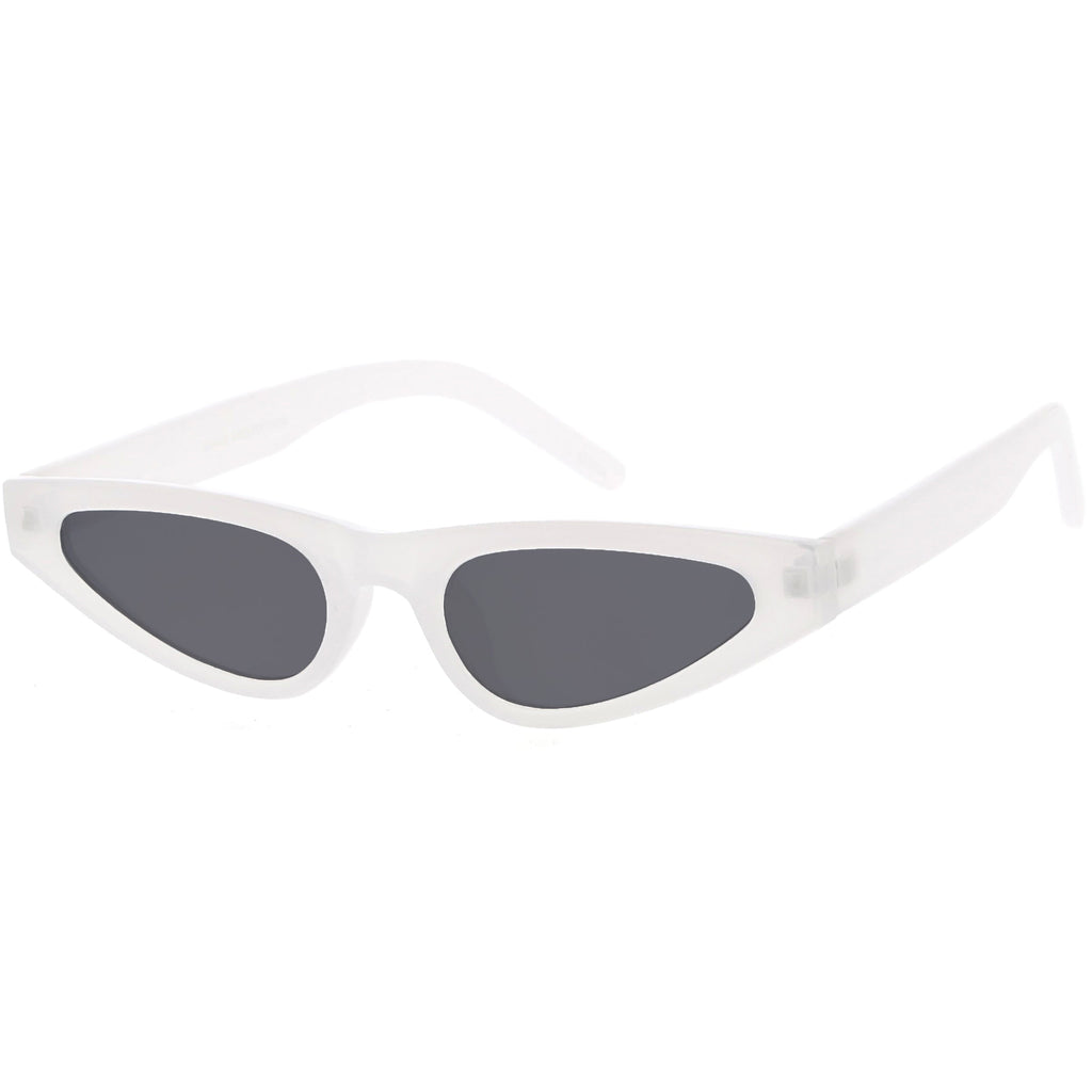 Women's Small Retro Angled Thick Frame Cat Eye Sunglasses C952