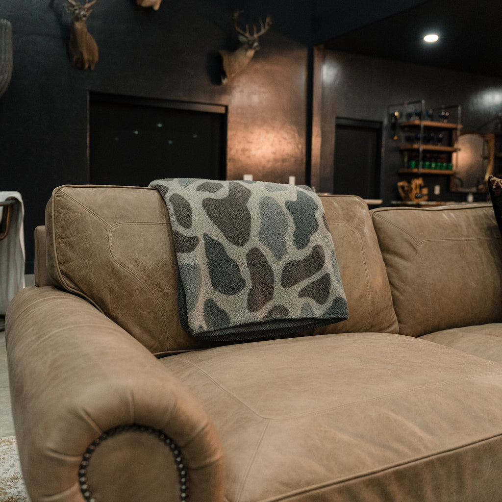 Sherpa Blanket - Classic Deer Camo
