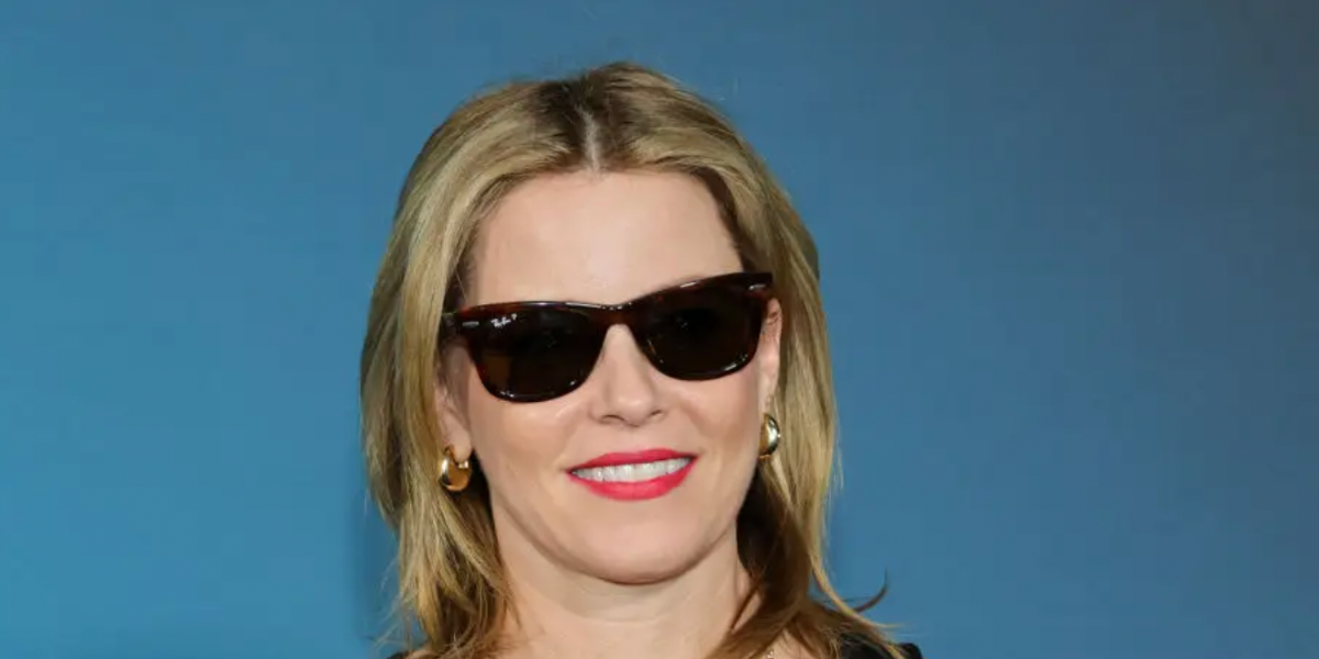 Ray-Ban Wayfarer 2140 902/57 Polarised - As Seen On Jake Gyllenhaal & Elizabeth Banks