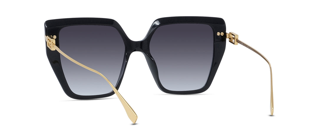 Fendi FE40012U