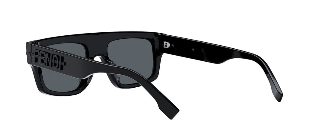 Fendi FE40091U