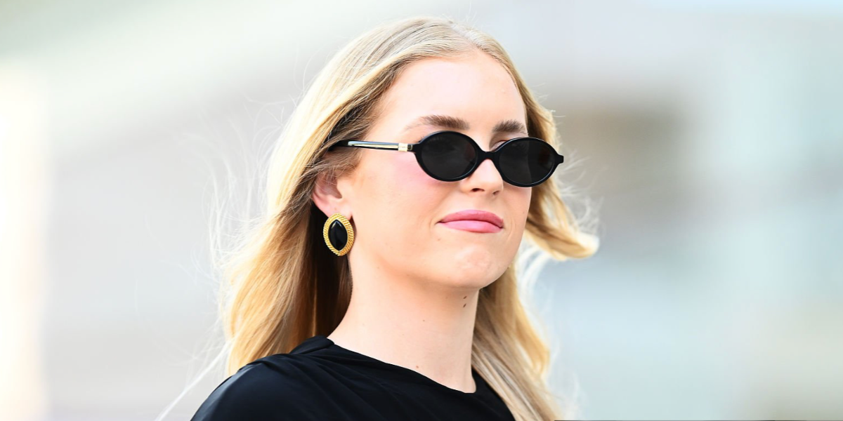Miu Miu MU 04ZS 1AB5S0 - As Seen On Sydney Sweeney & Kaya Scodelario