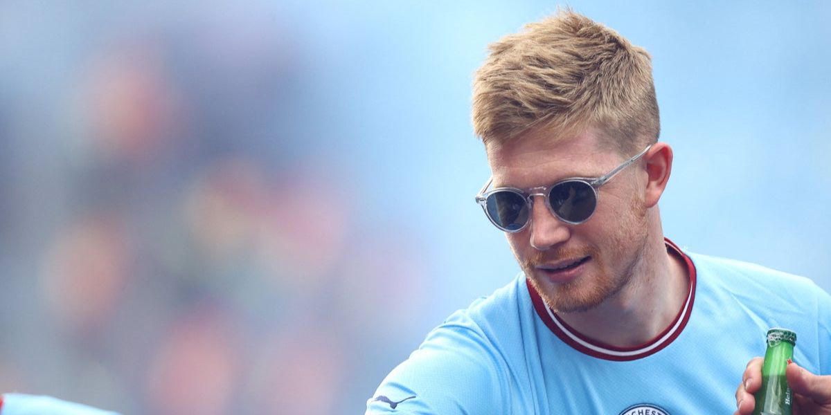 Oliver Peoples Gregory Peck Sun OV5217S 1101/R8 Indigo Photochromic - As Seen On Kevin De Bruyne & Mauricio Umansky