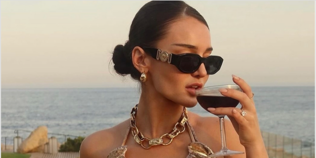 Versace 4361 GB1/87 Medusa Biggie Sunglasses - As Seen On Sabrina Carpenter & Kim Kardashian