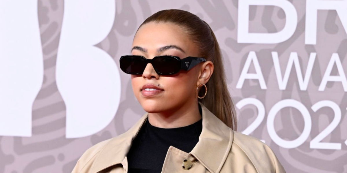 Prada PR 17WS 1AB5S0 Symbole Sunglasses - As Seen On Lamine Yamal & Travis Barker